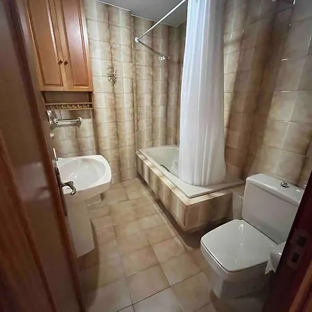 Apartamento Dentro De Muralla Y Parking Gratuito En Pleno Centro Lugo Exterior foto